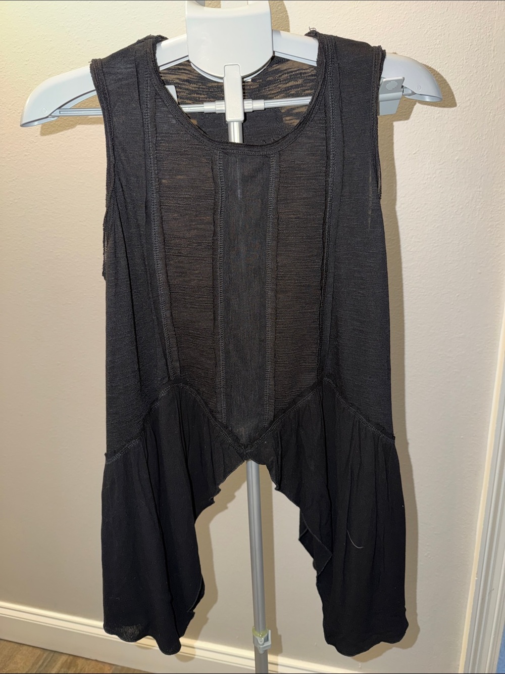 POL Black Sleeveless Asymmetrical Paneled Tank